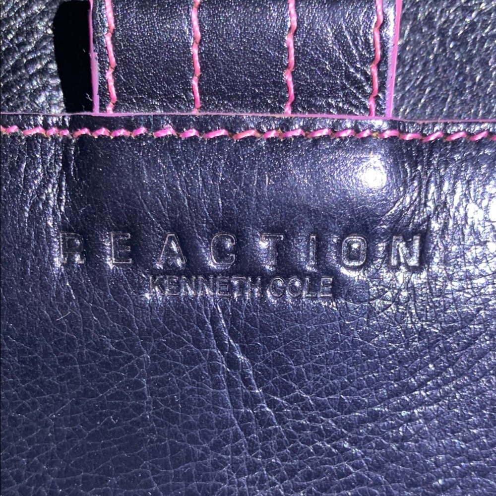 Kenneth Cole Reaction Black and Pink Leather Shoulder or Hand Bag - Picture 4 of 8